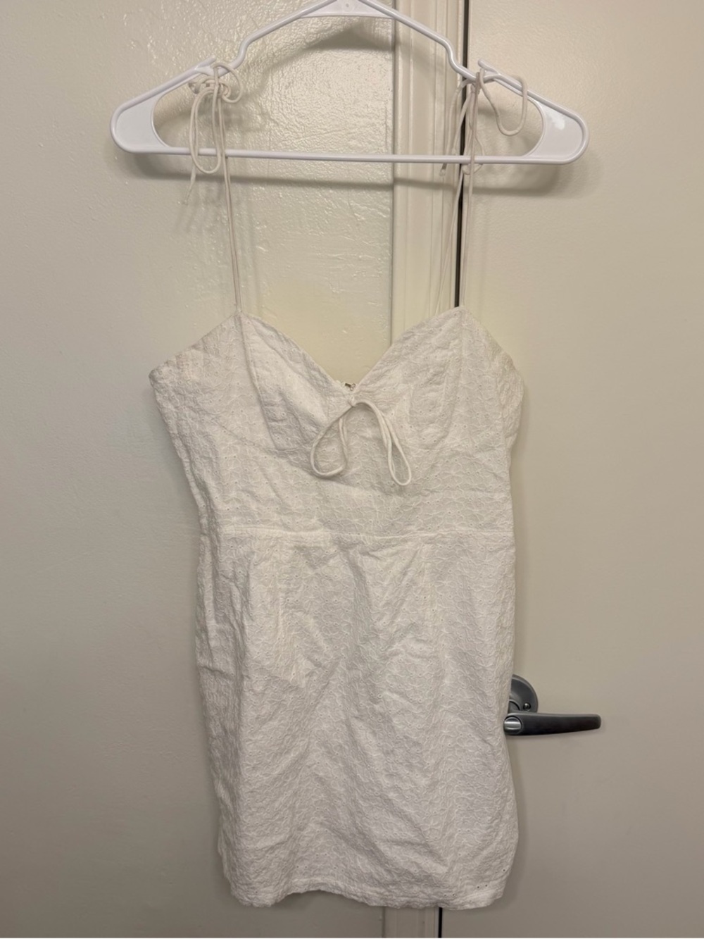 superdown White Mini Dress Floral Spaghetti Strap Tie Sleeves 100% Cotton Small